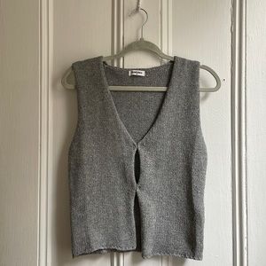 Rumored Grey Knit Vest